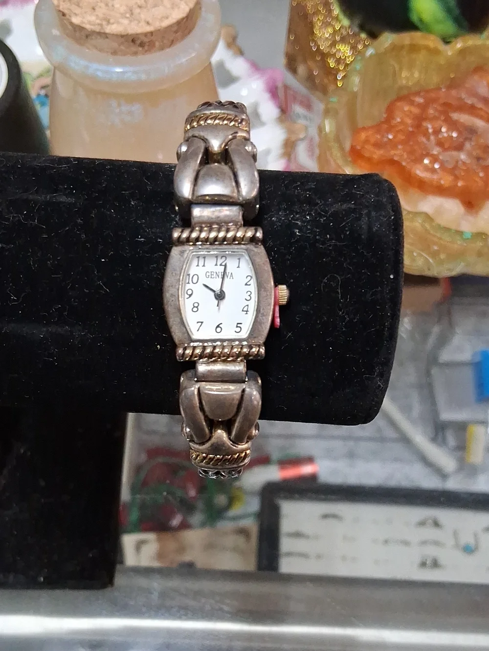 Geneva Women's Bronze-Tone Linked Bracelet Watch with White Dial